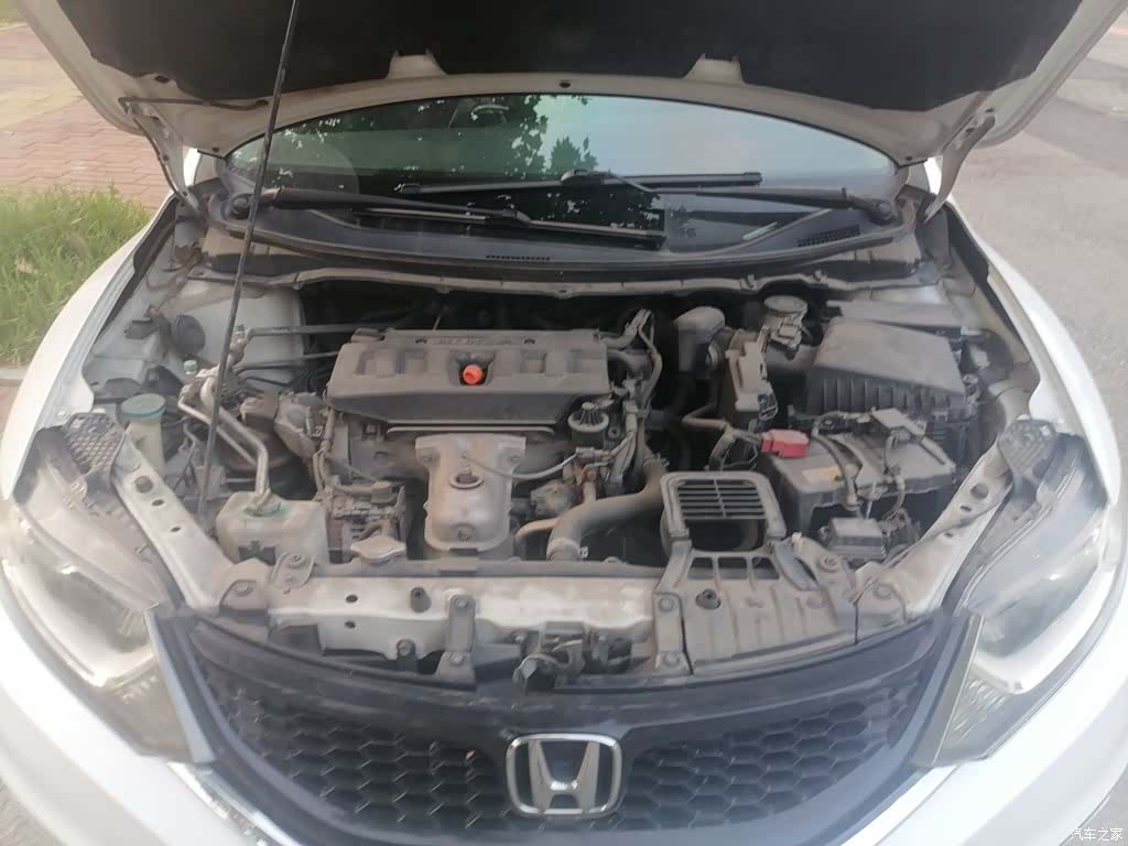 Honda Jade, 2016 11