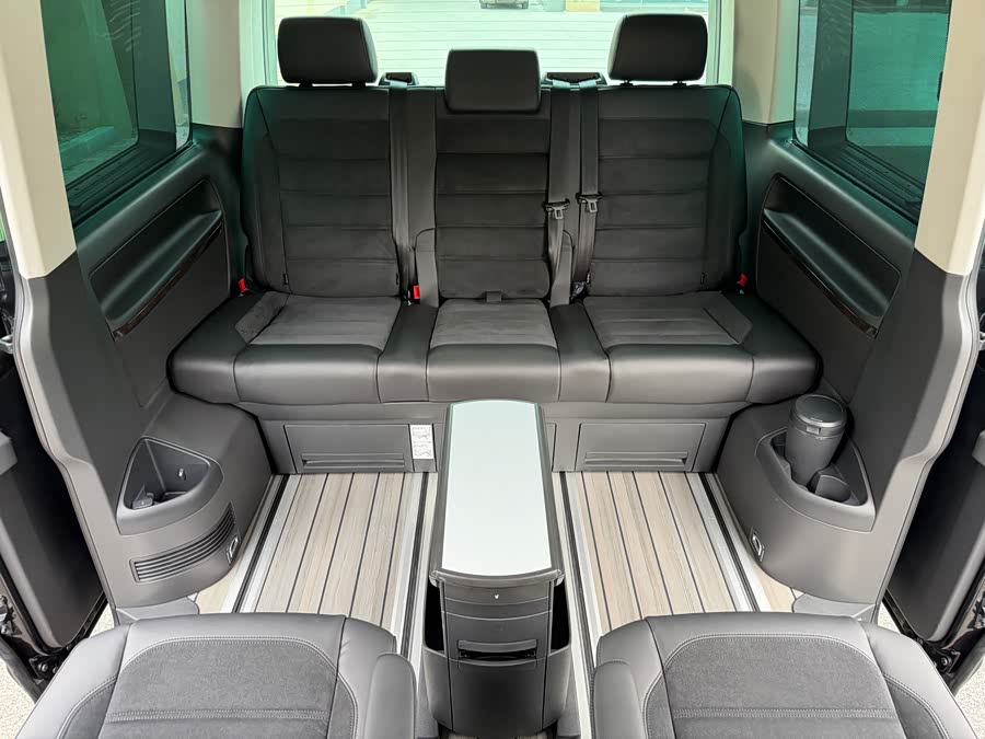 Volkswagen Multivan 2019, фото 17