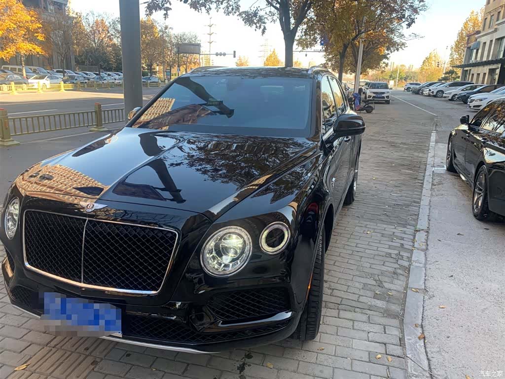 Bentley Bentayga, 2020 2