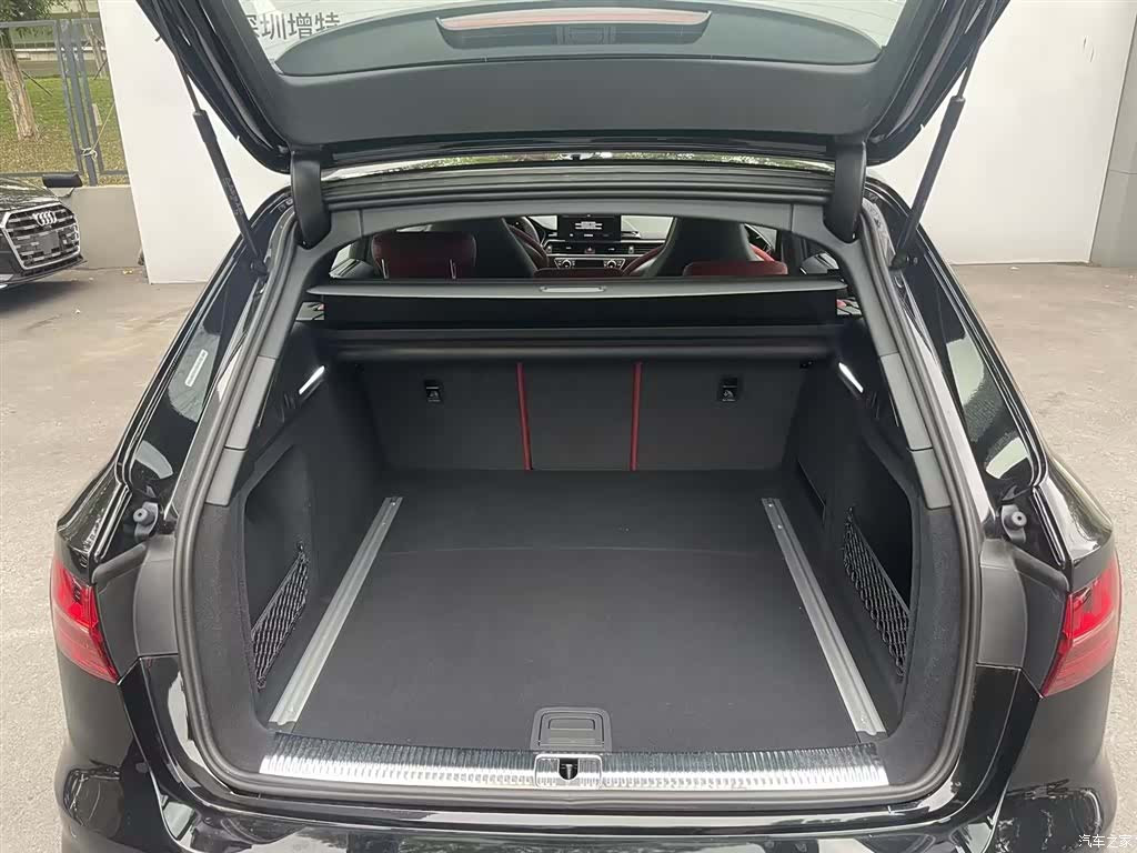 Audi S4, 2024 23