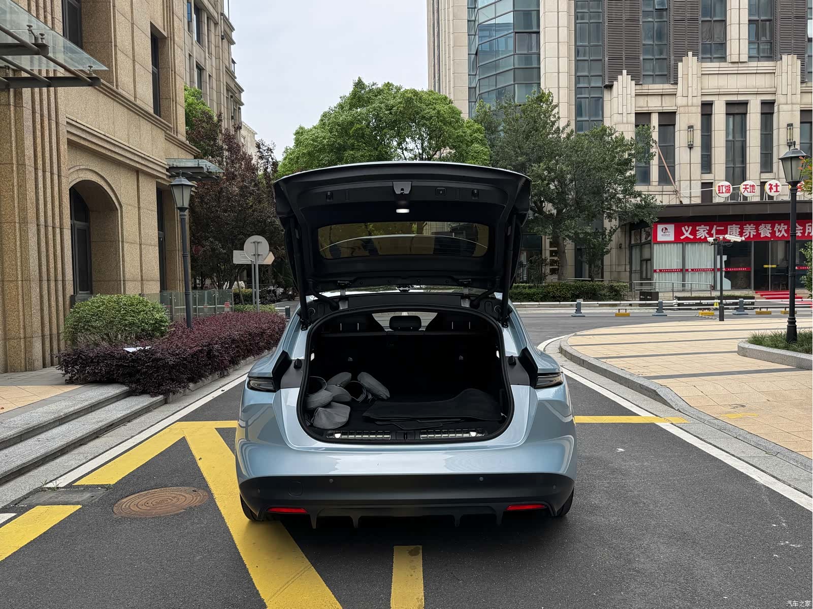 NIO ET5, 2023 15