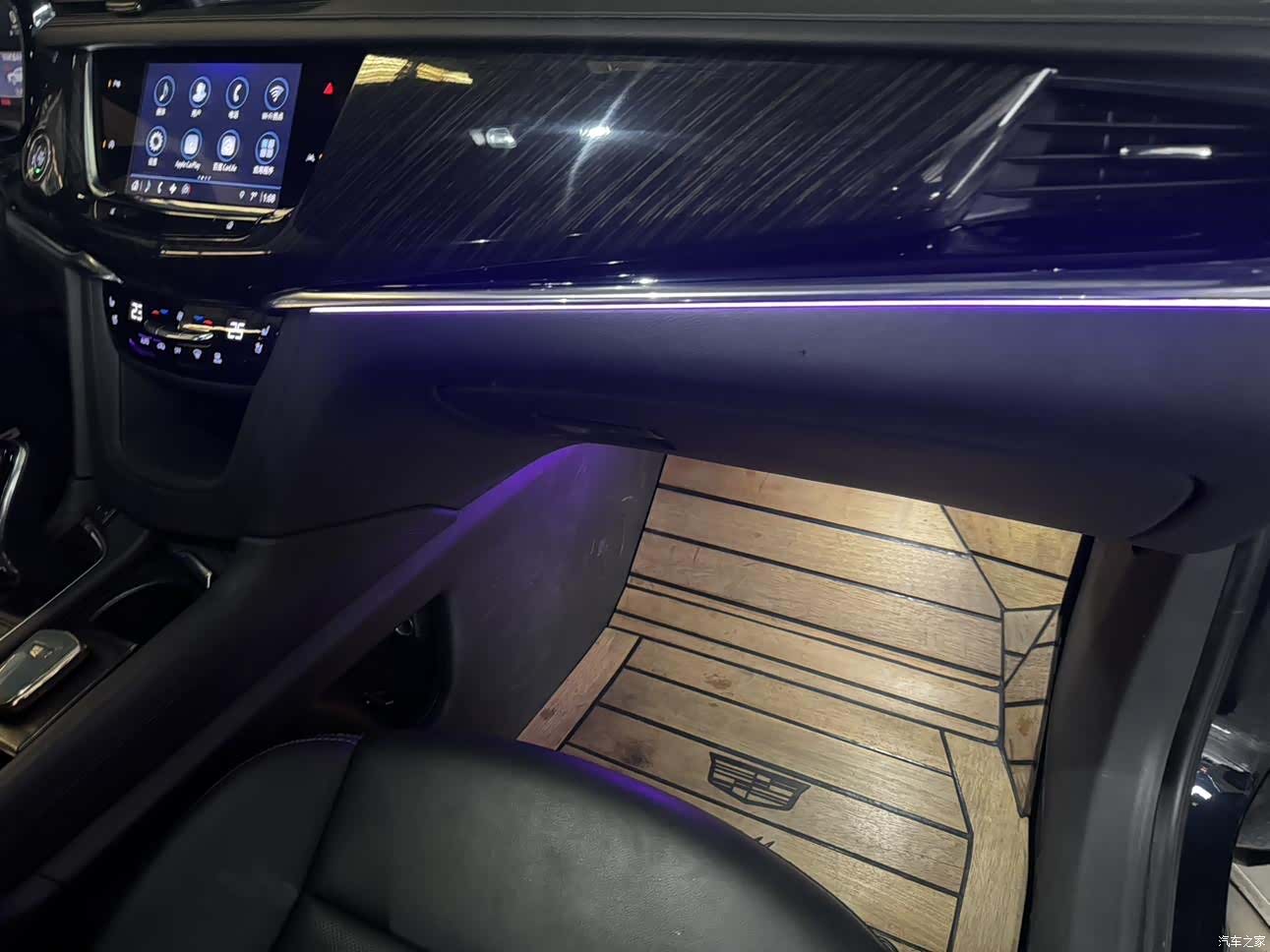 Cadillac XT6, 2021 13