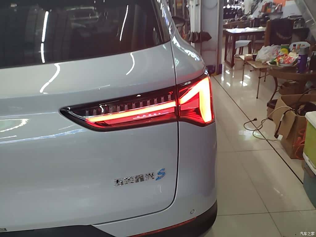 Wuling Starlight, 2025 8