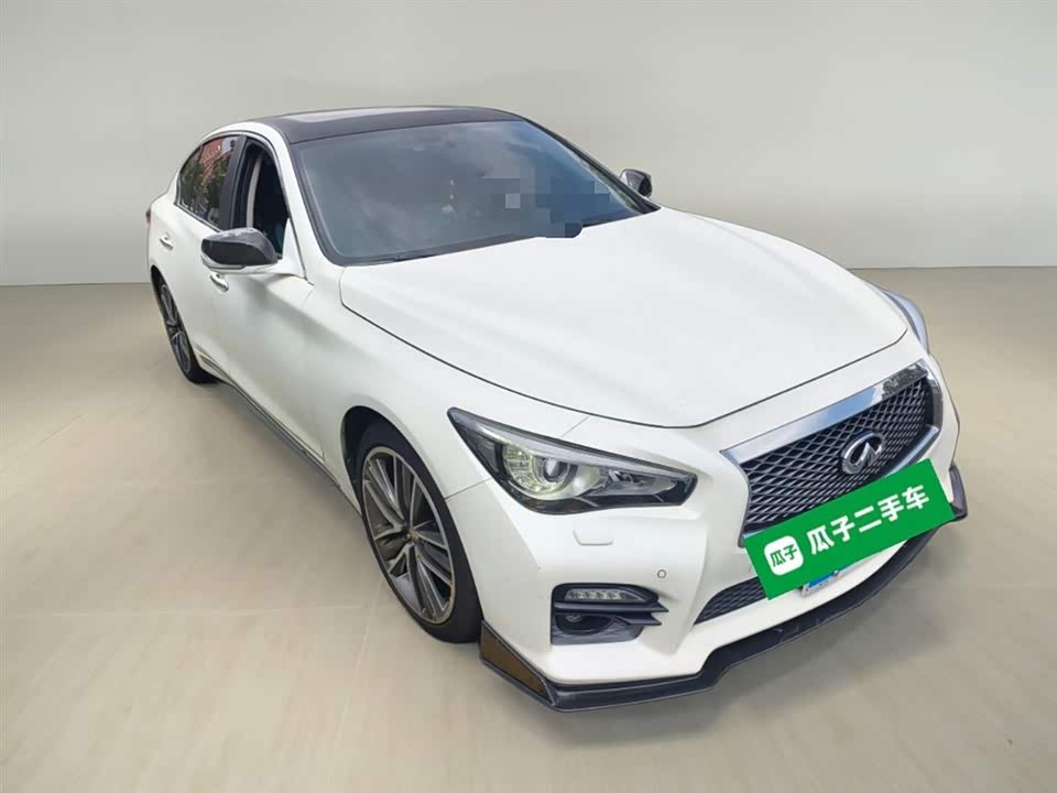 Infiniti Q50L