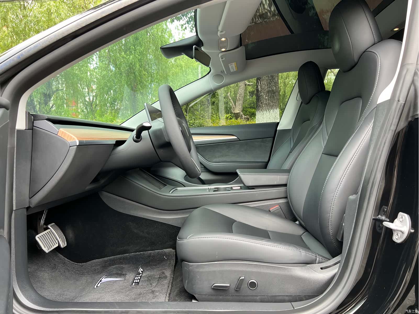 Tesla Model 3, 2023 11