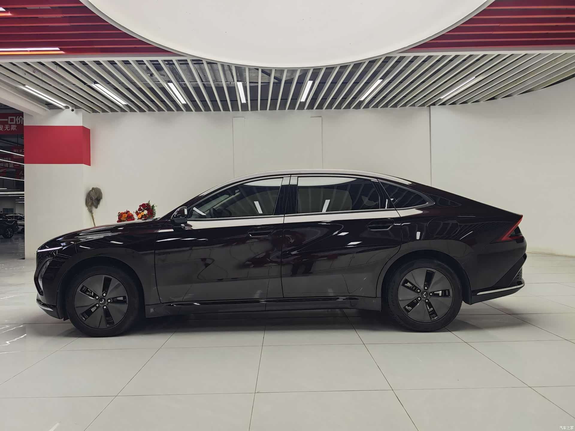 Wuling Starlight, 2023 2