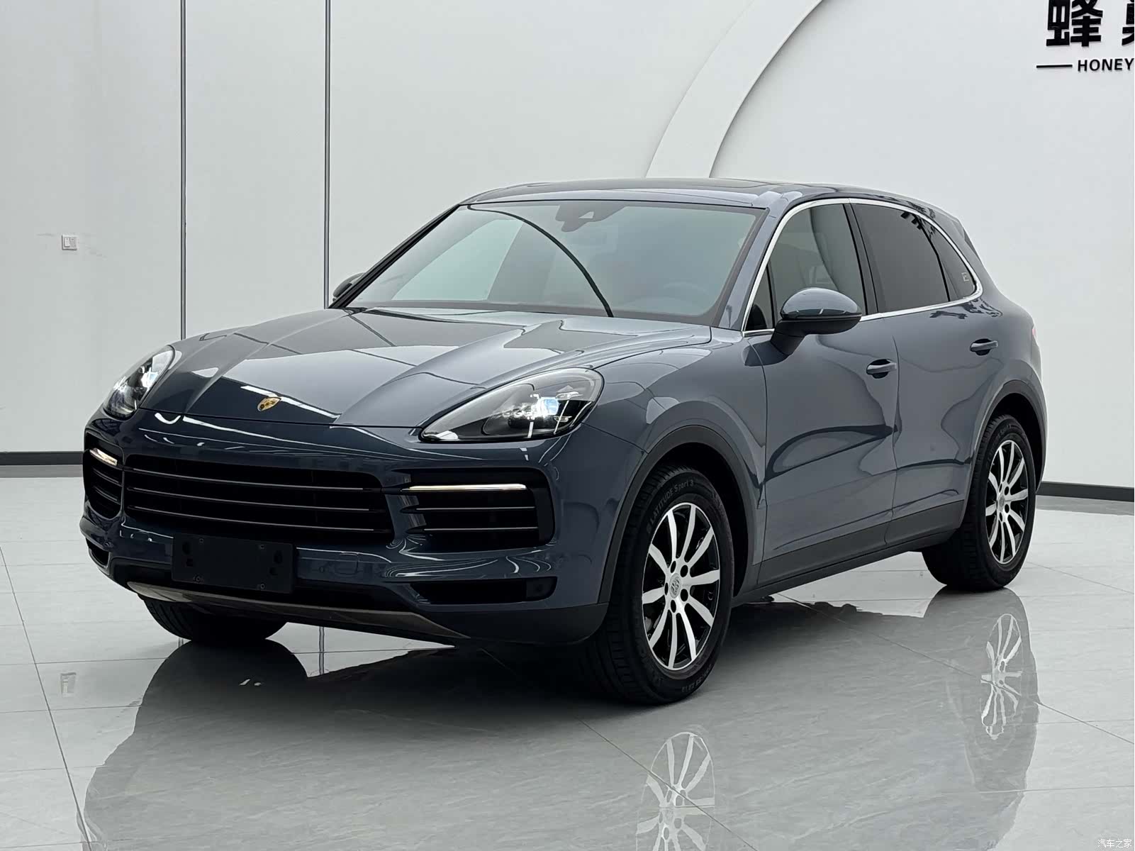 Porsche Cayenne, 2020 1