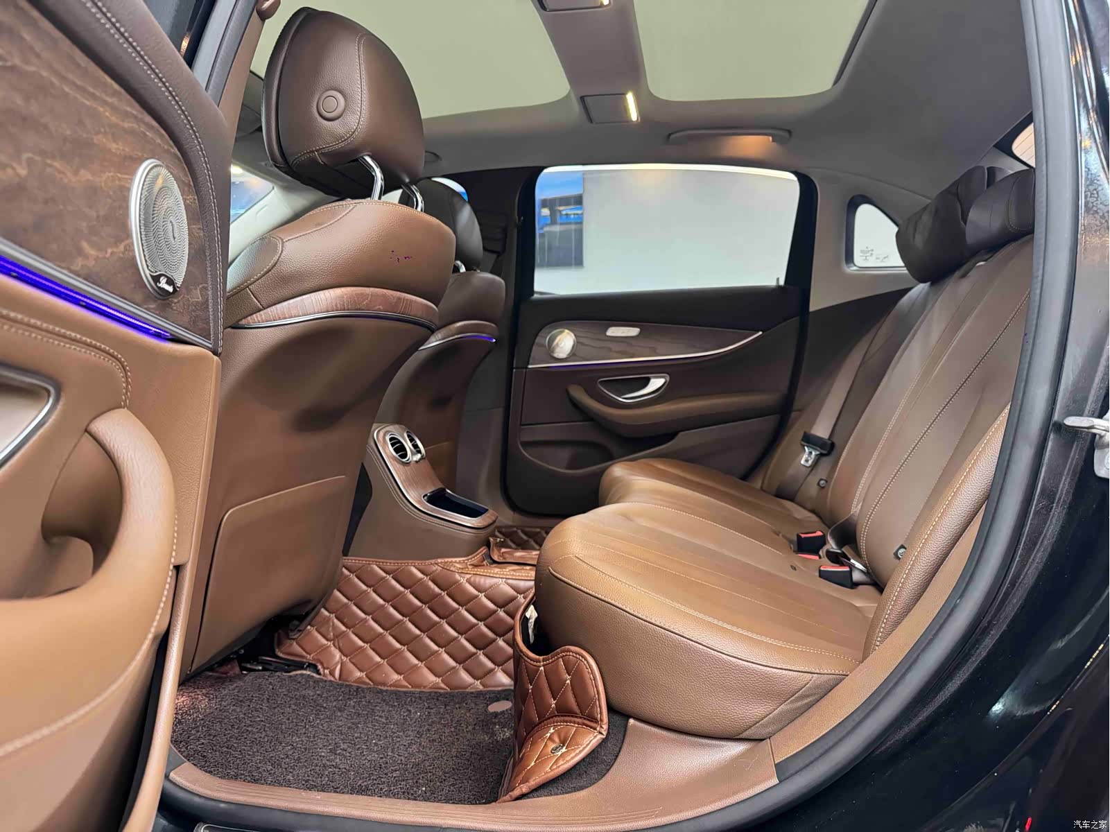 Mercedes-Benz E-Class, 2021 9