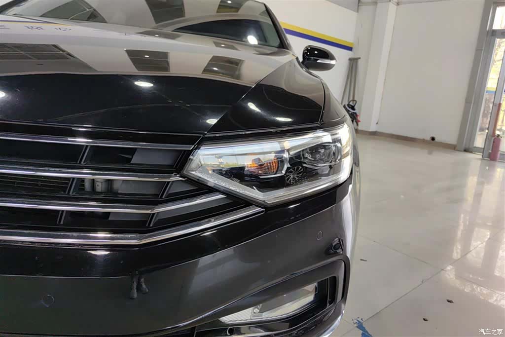 Volkswagen Magotan, 2022 все фото