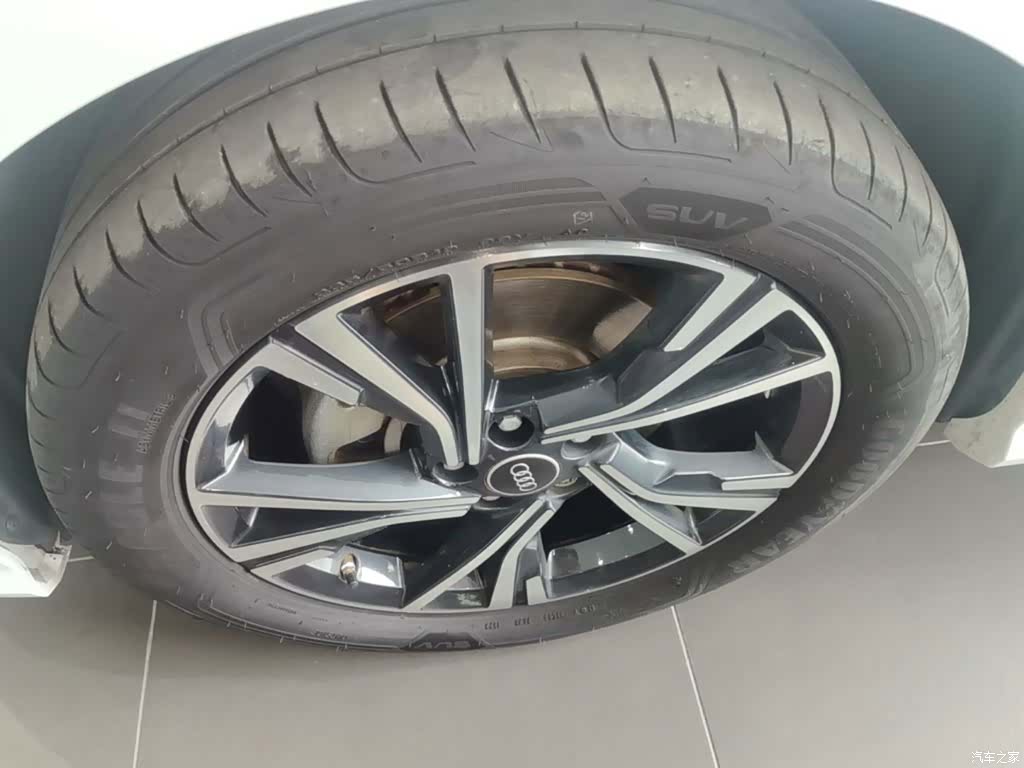 Audi Q3, 2023 23