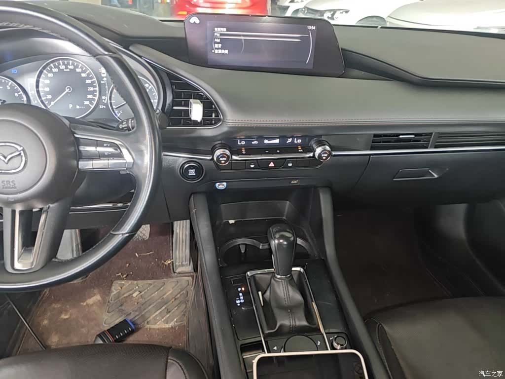 Mazda Mazda3, 2021 13