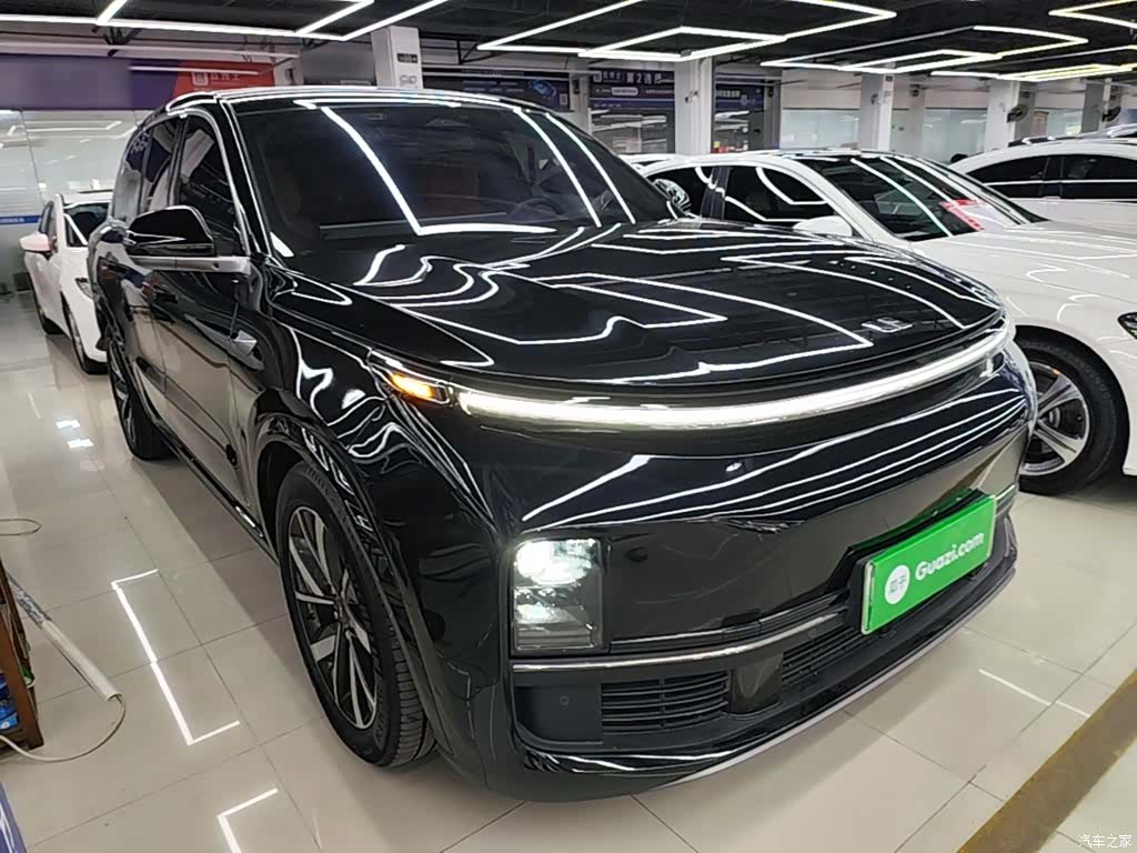 Li Auto L8, 2023 4