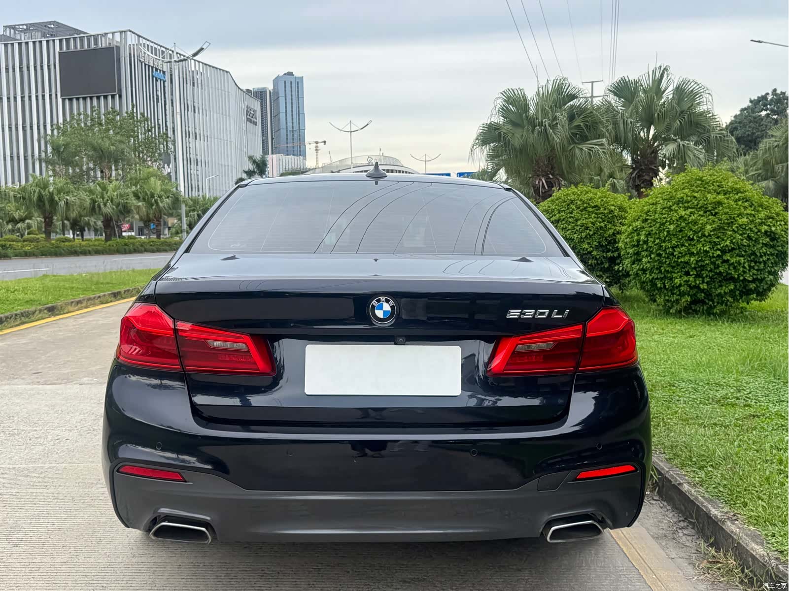 BMW 5 Series, 2018 все фото