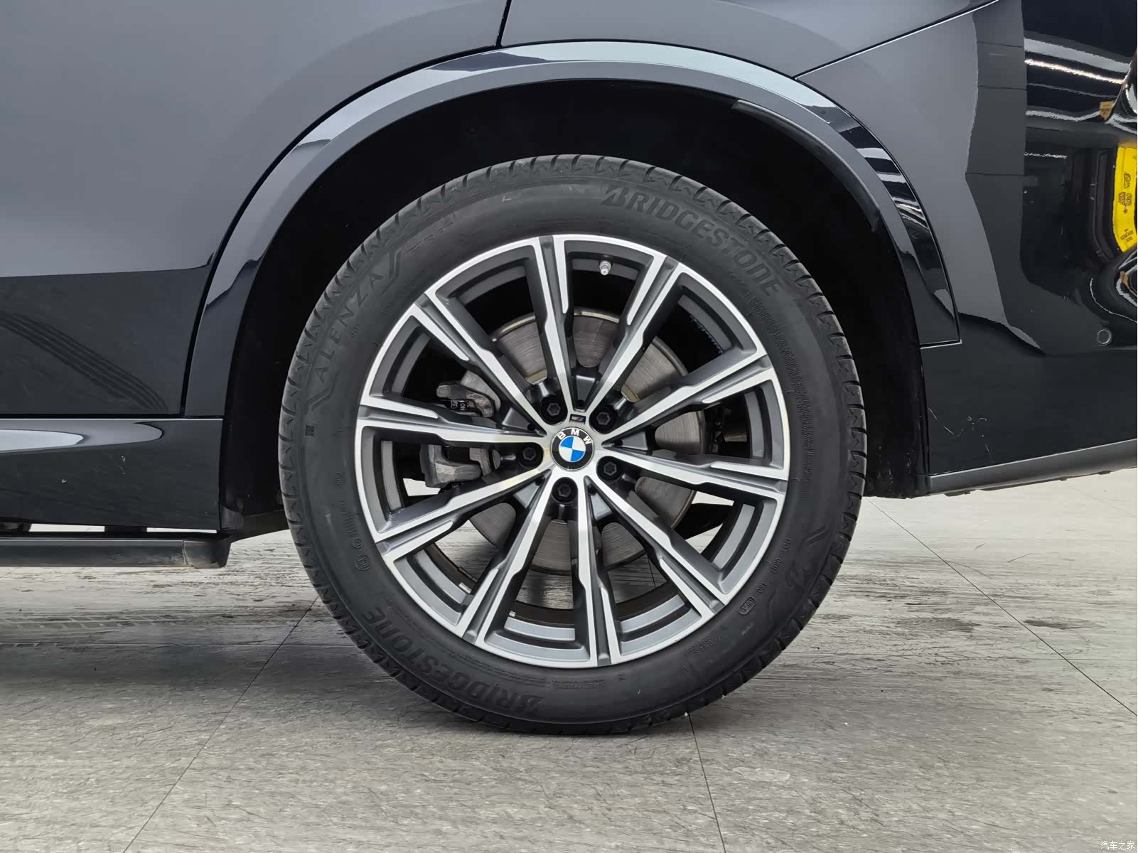 BMW X5, 2021 11