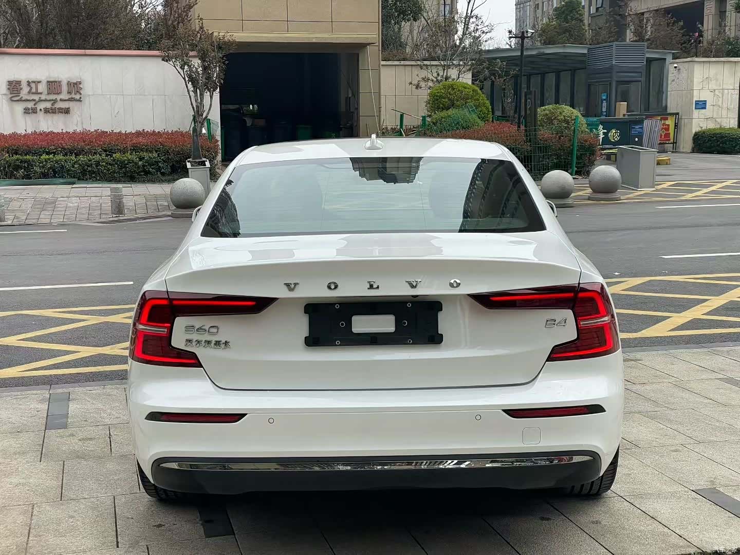Volvo S60, 2024 8