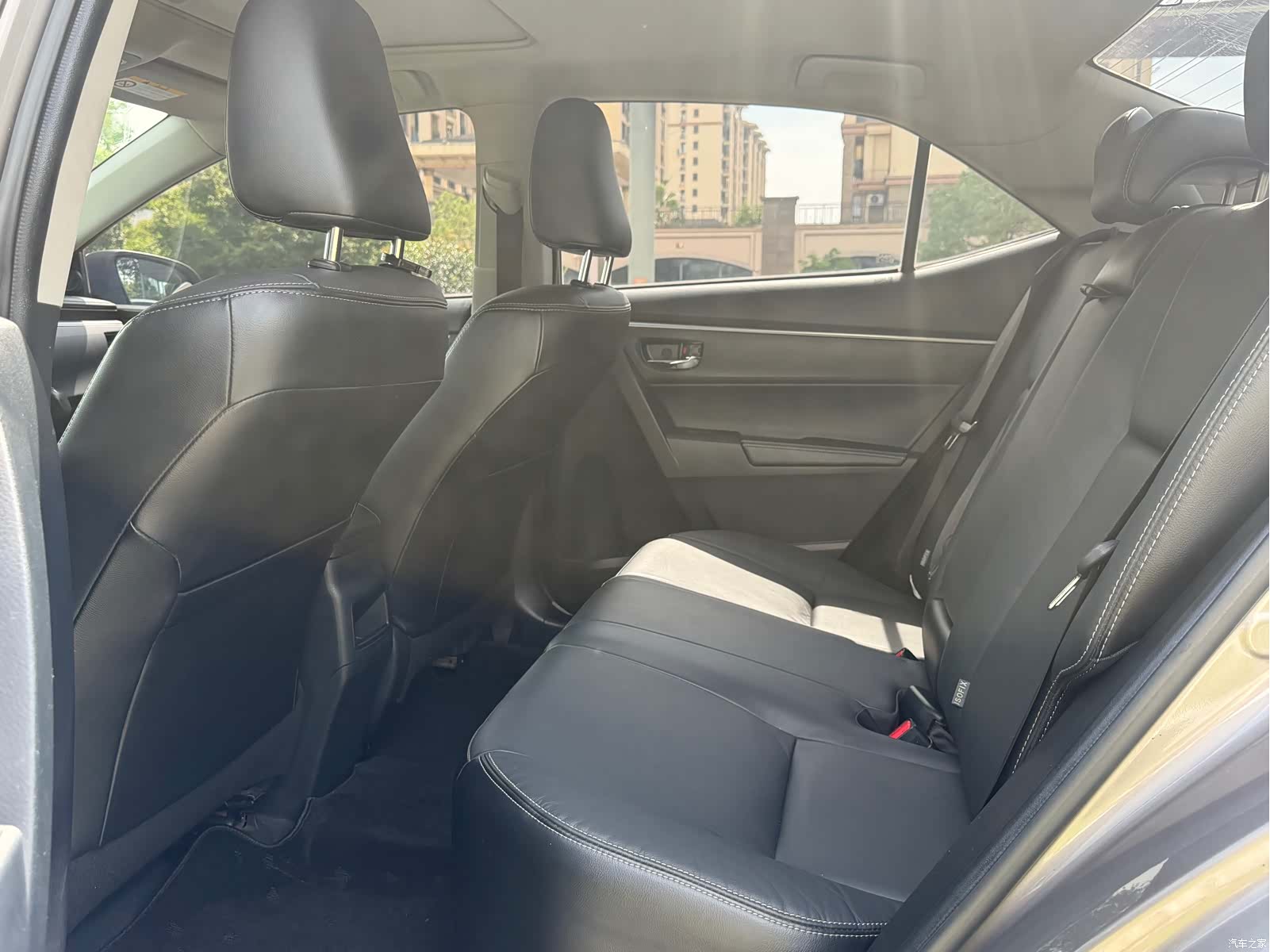 Toyota Corolla, 2015 7