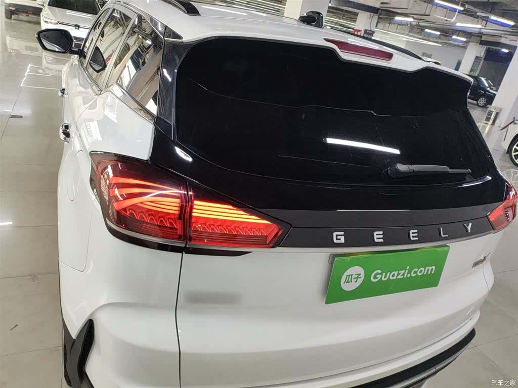 Geely Boyue, 2022 6