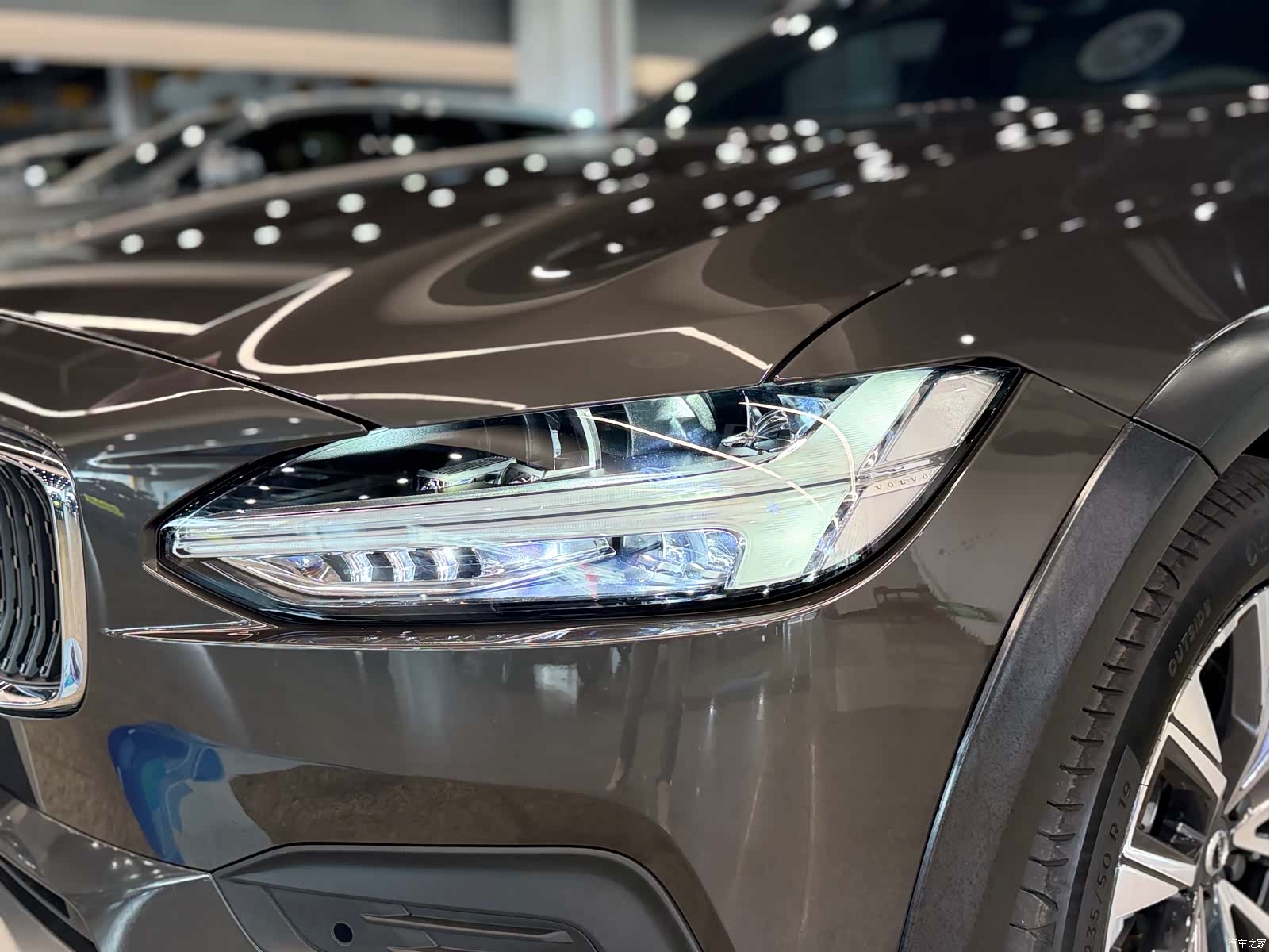 Volvo V90, 2023 29