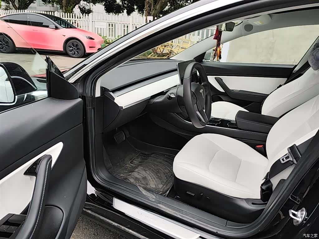 Tesla Model 3, 2020 16