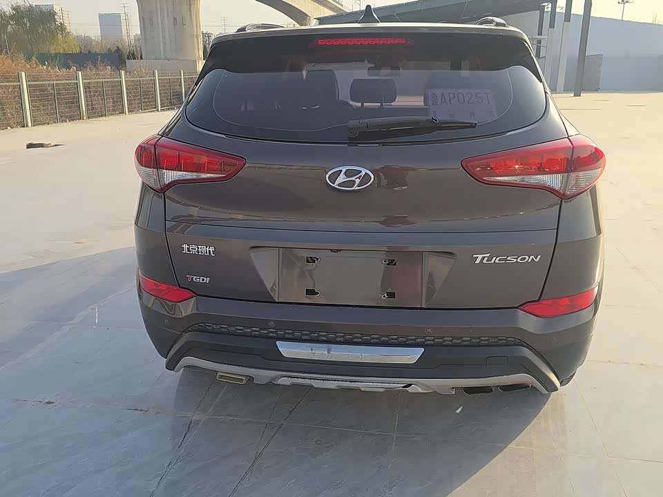 Hyundai Tucson