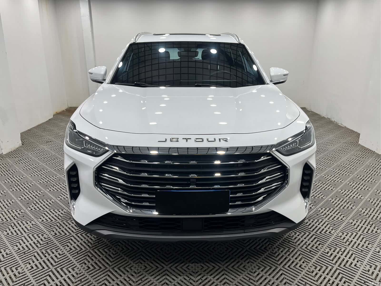Jetour X70, 2023 2