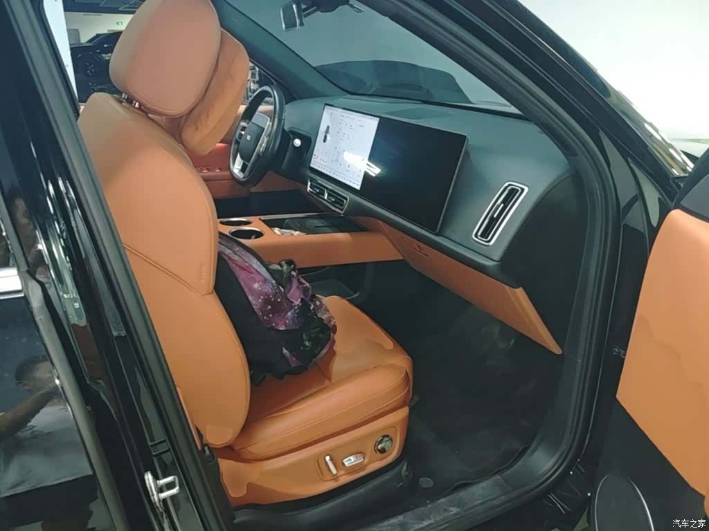 Li Auto L6, 2024 25