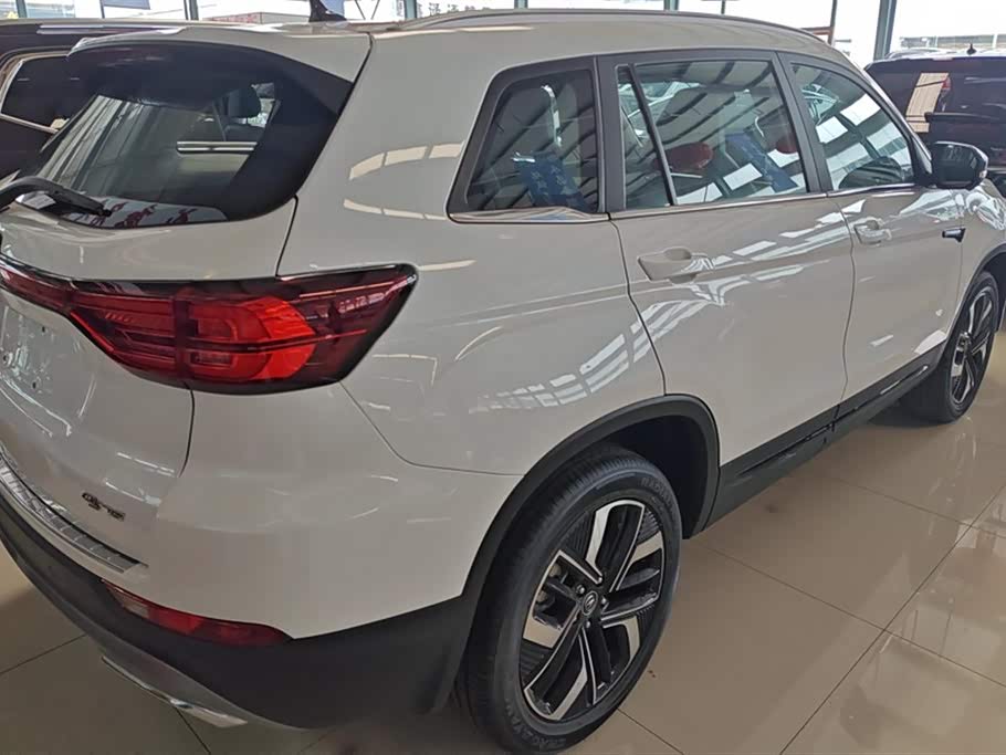 Changan CS75