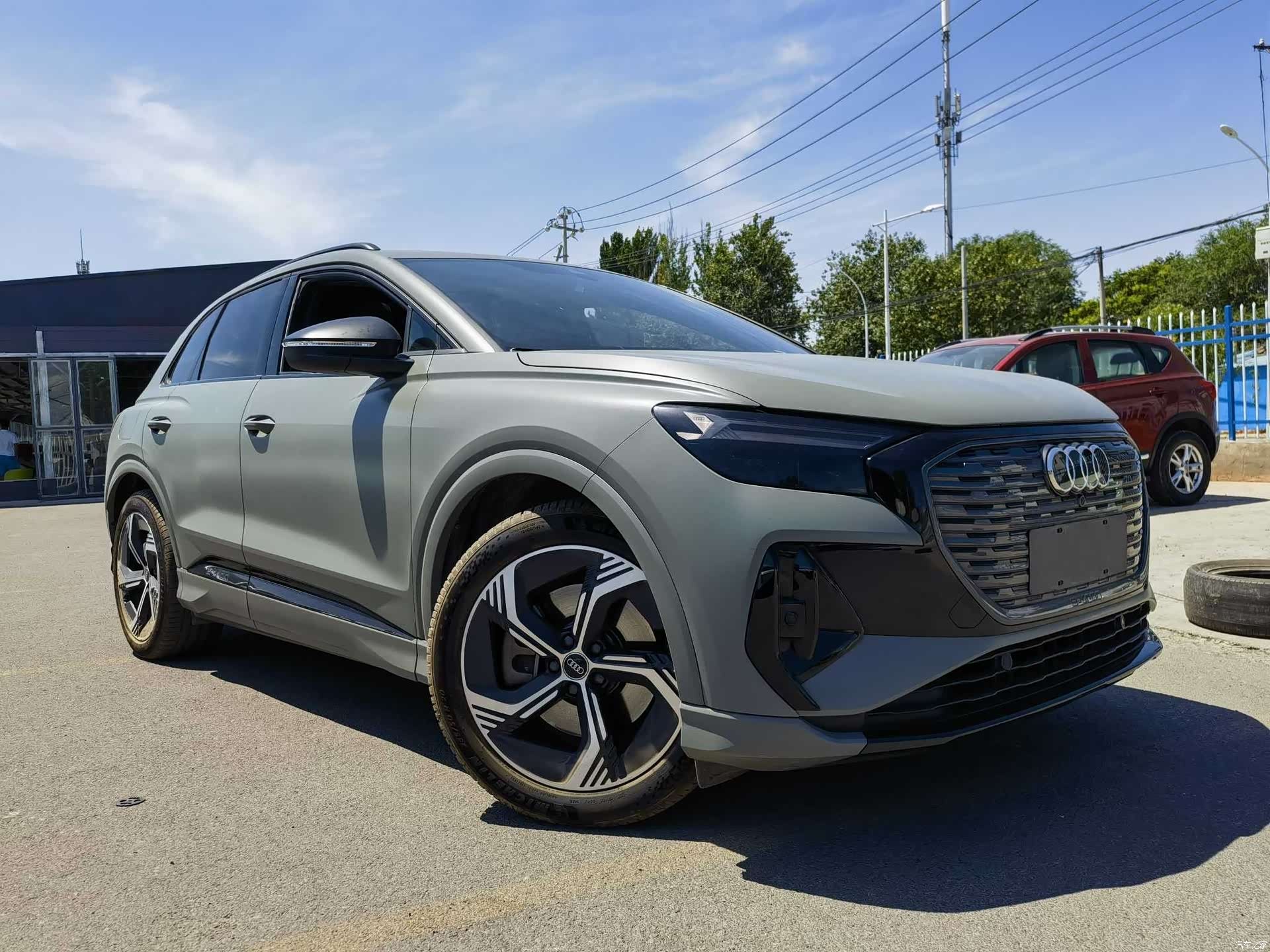 Audi Q4 e-tron, 2023 3