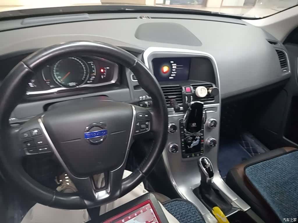 Volvo XC60, 2017 10