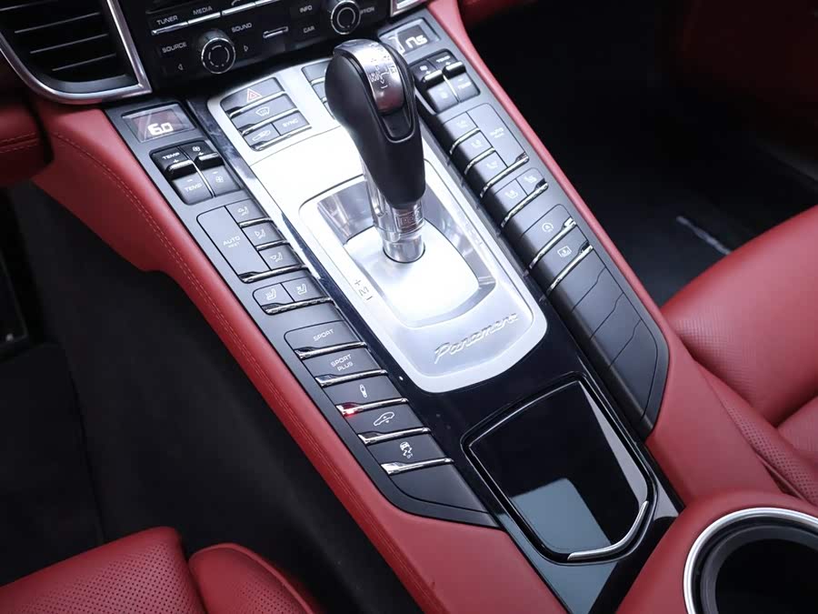 Porsche Panamera 2016, фото 13