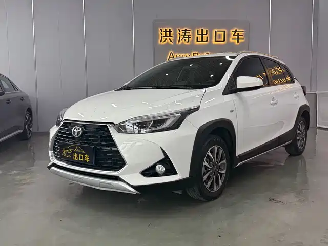 Toyota YARiS L 2022 — купить из Китая под заказ