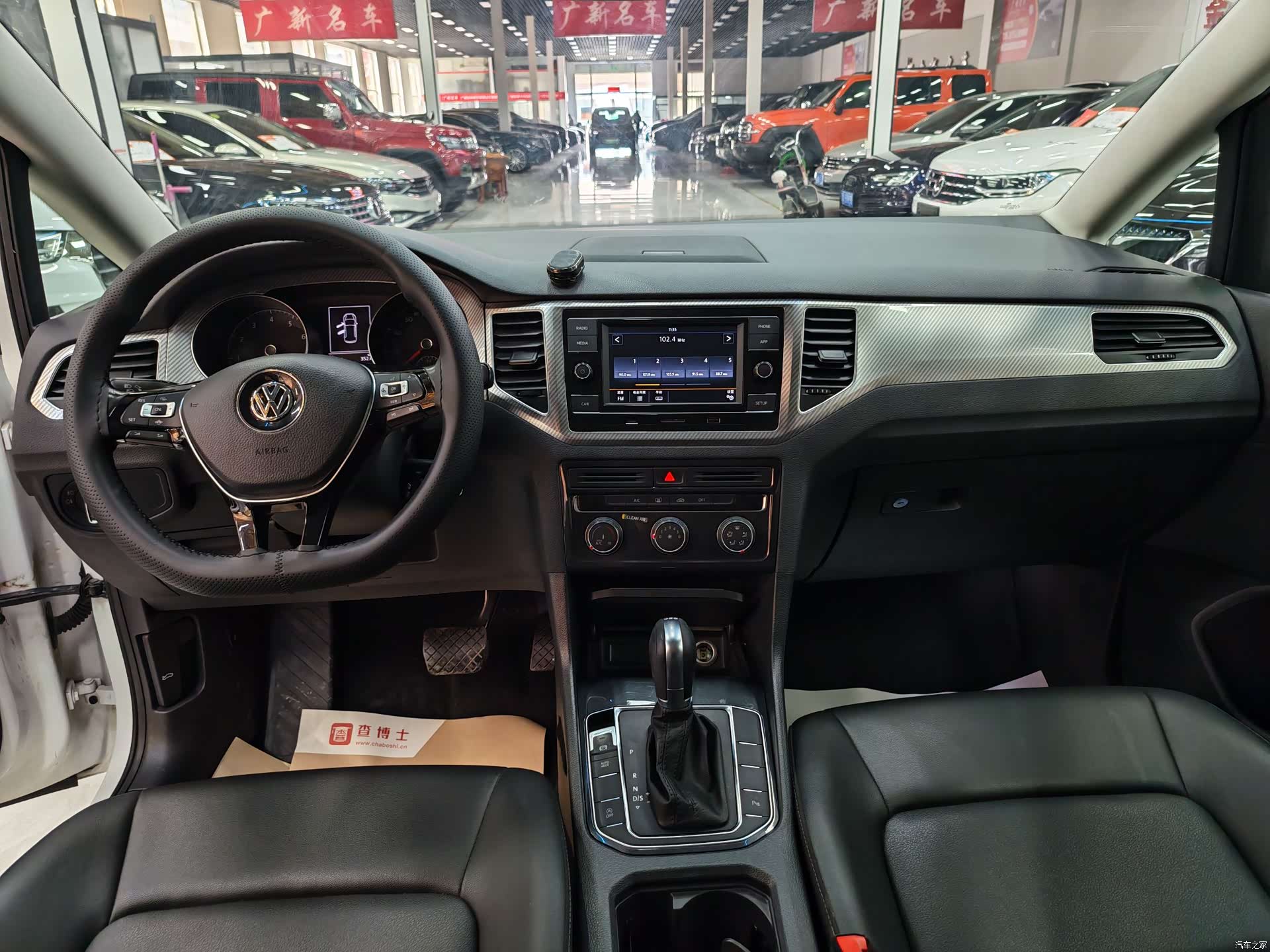 Volkswagen Golf, 2020 все фото