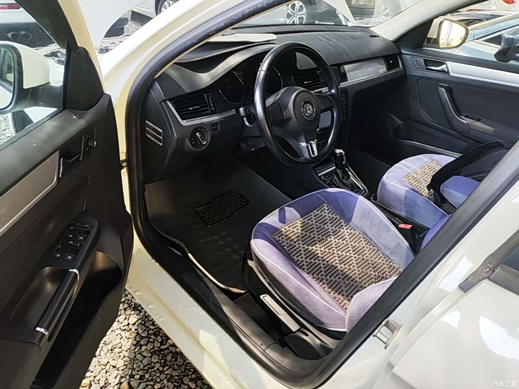 Volkswagen Bora, 2016 12
