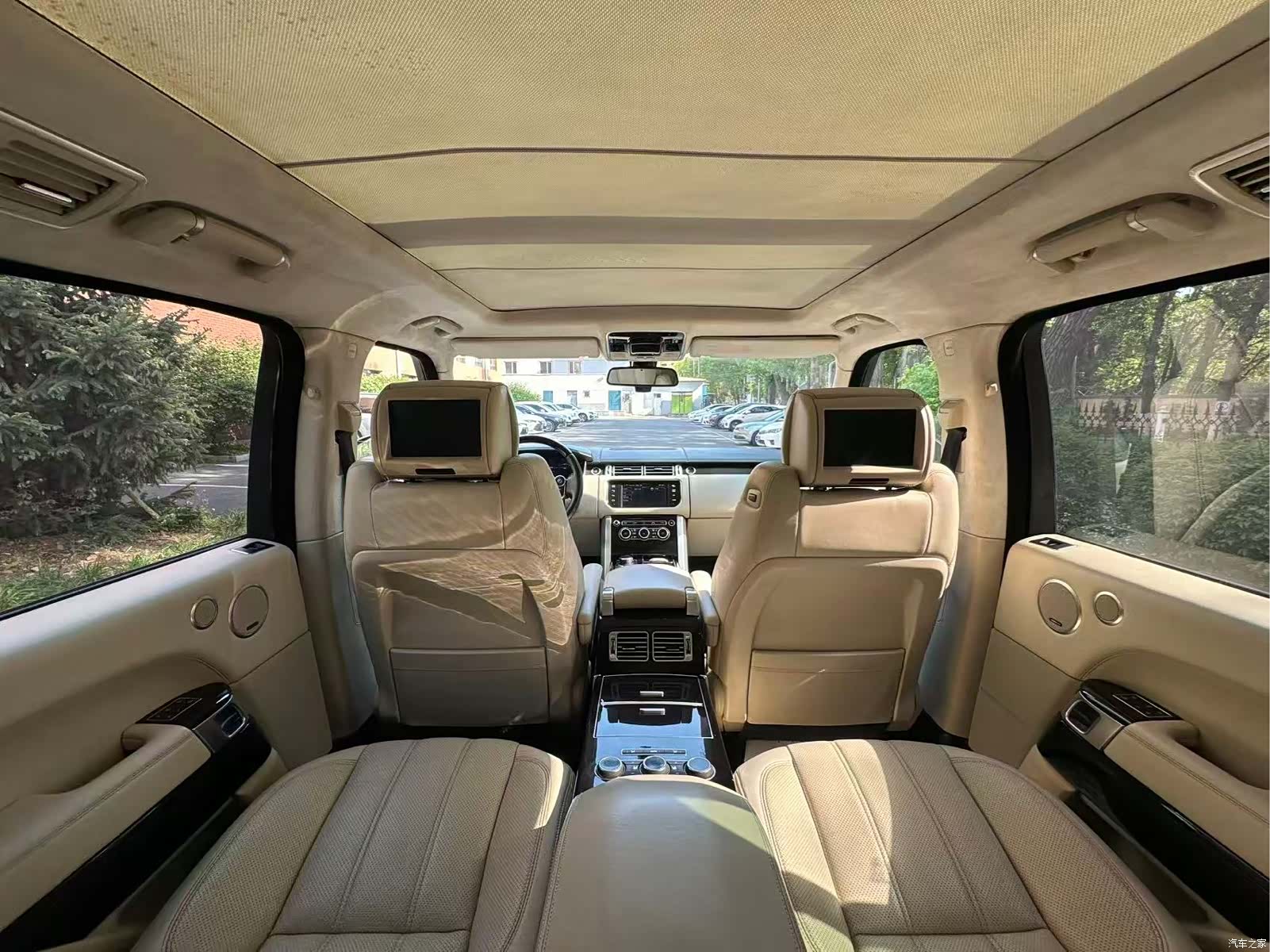Land Rover Range Rover, 2015 24
