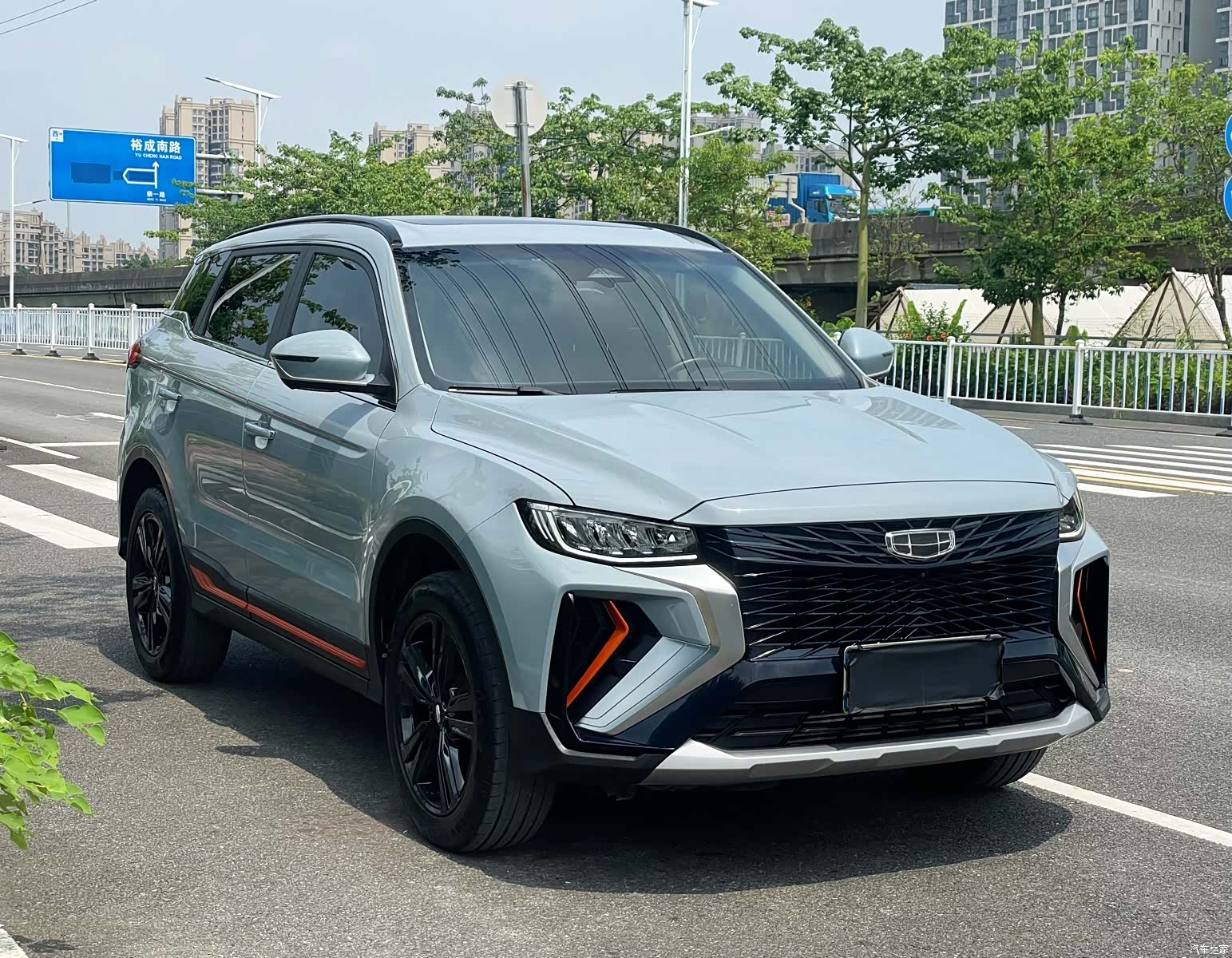 Geely Boyue, 2022 4