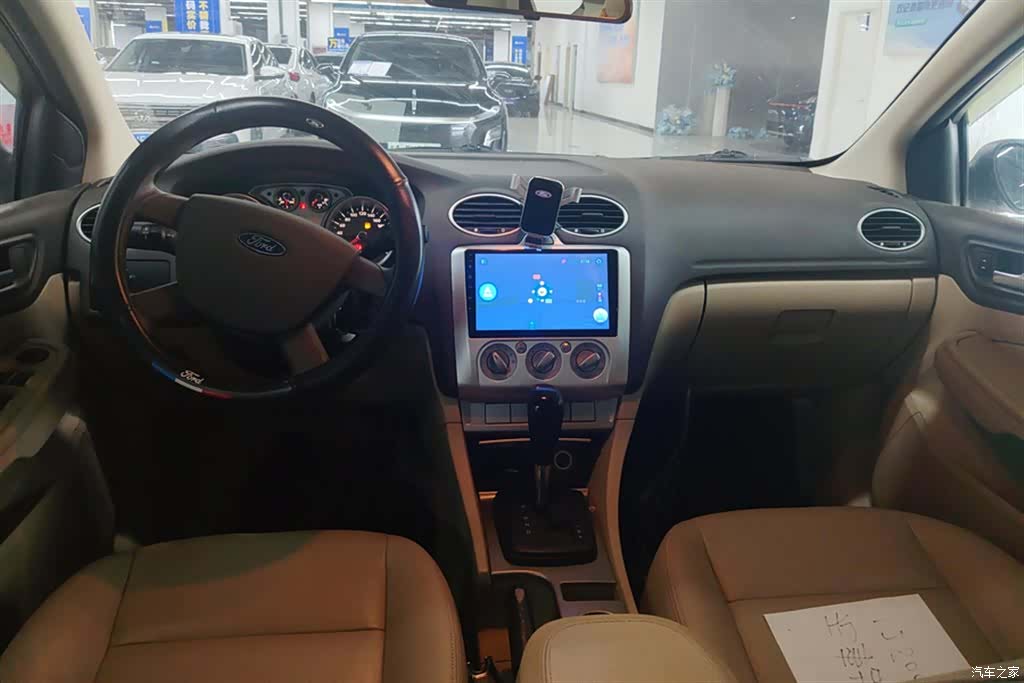 Ford Focus, 2011 12