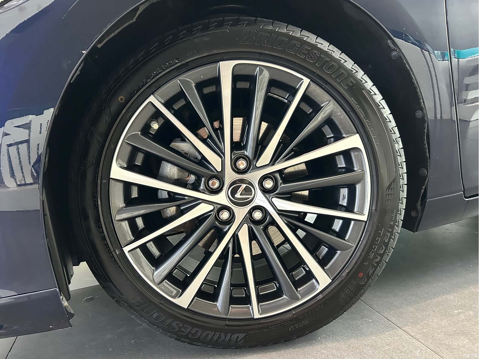 Lexus ES, 2024 24