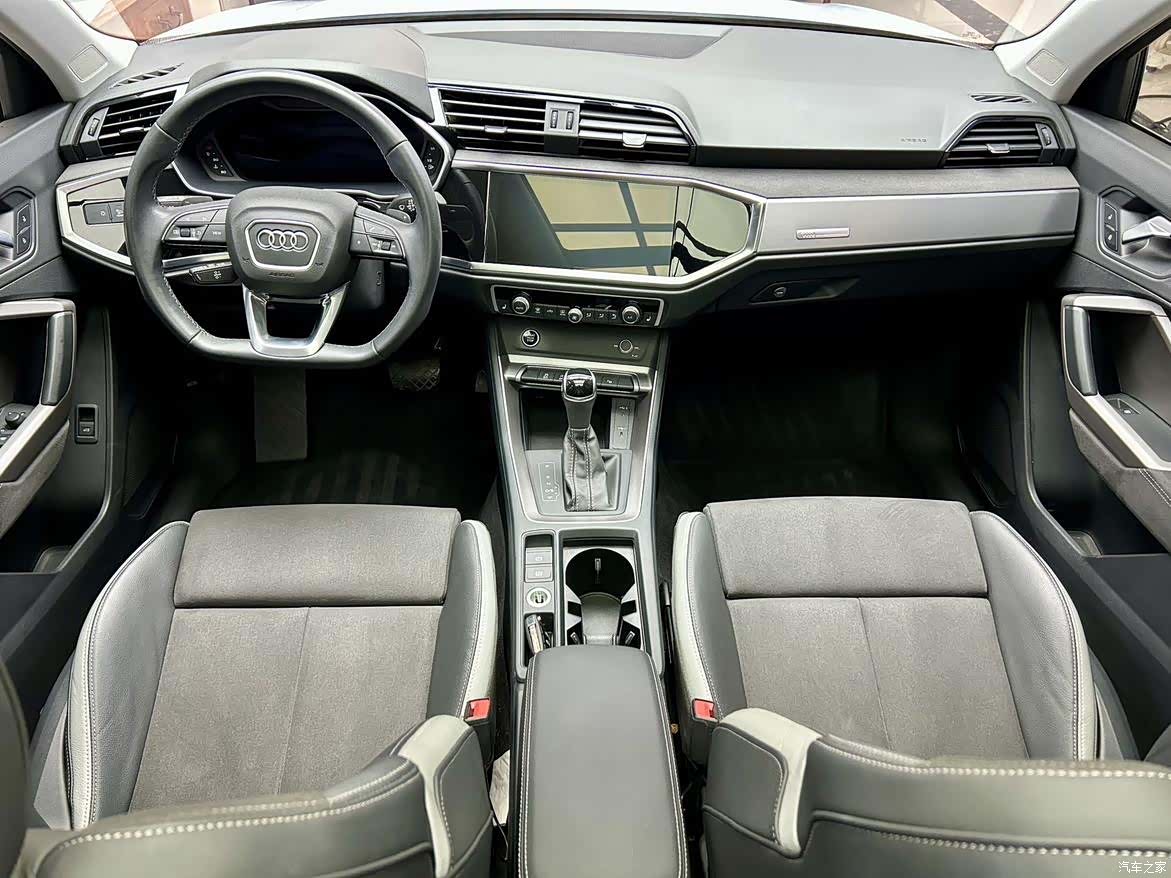 Audi Q3, 2023 14