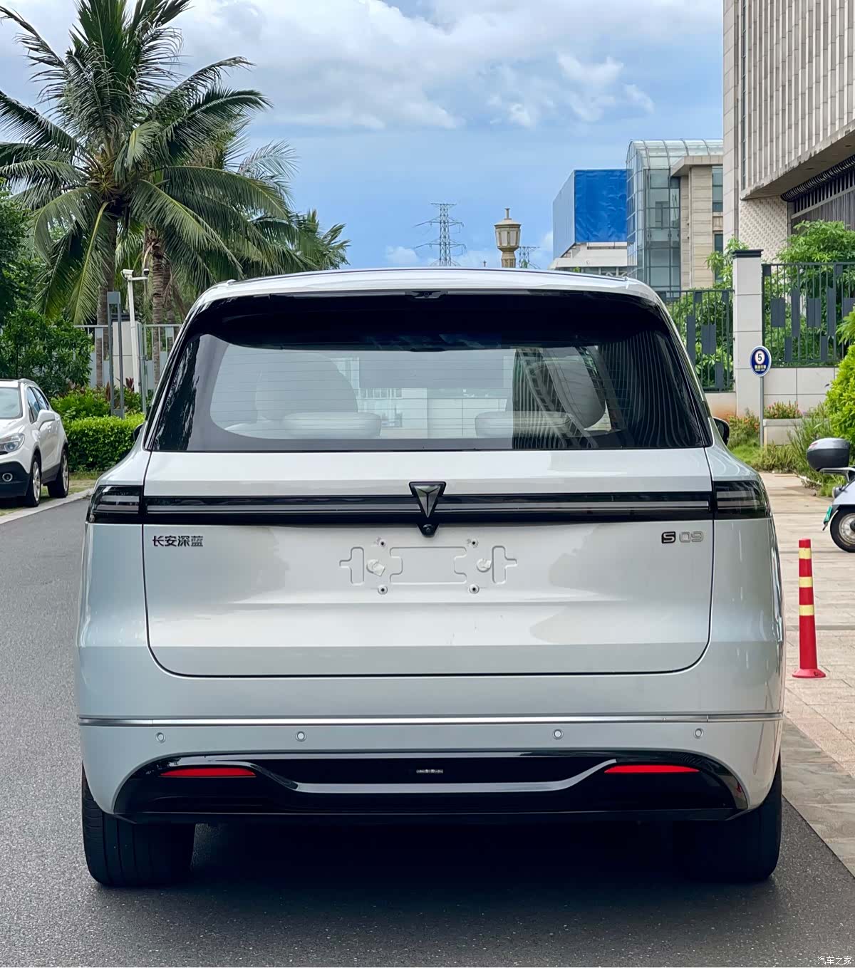 Deepal S09, 2026 8