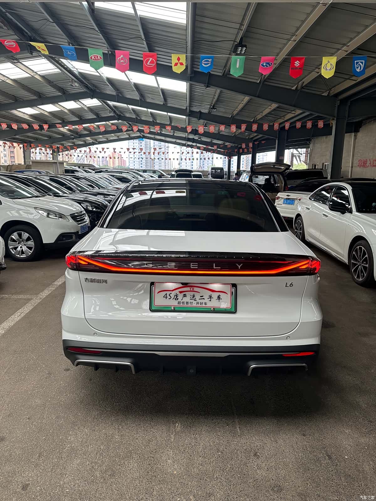 Geely Galaxy L6, 2024 11
