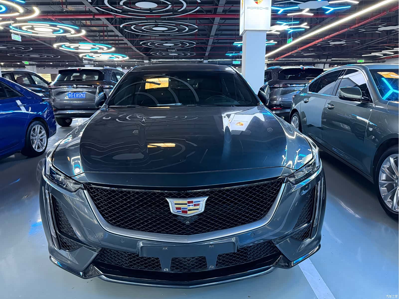 Cadillac CT5, 2022 2