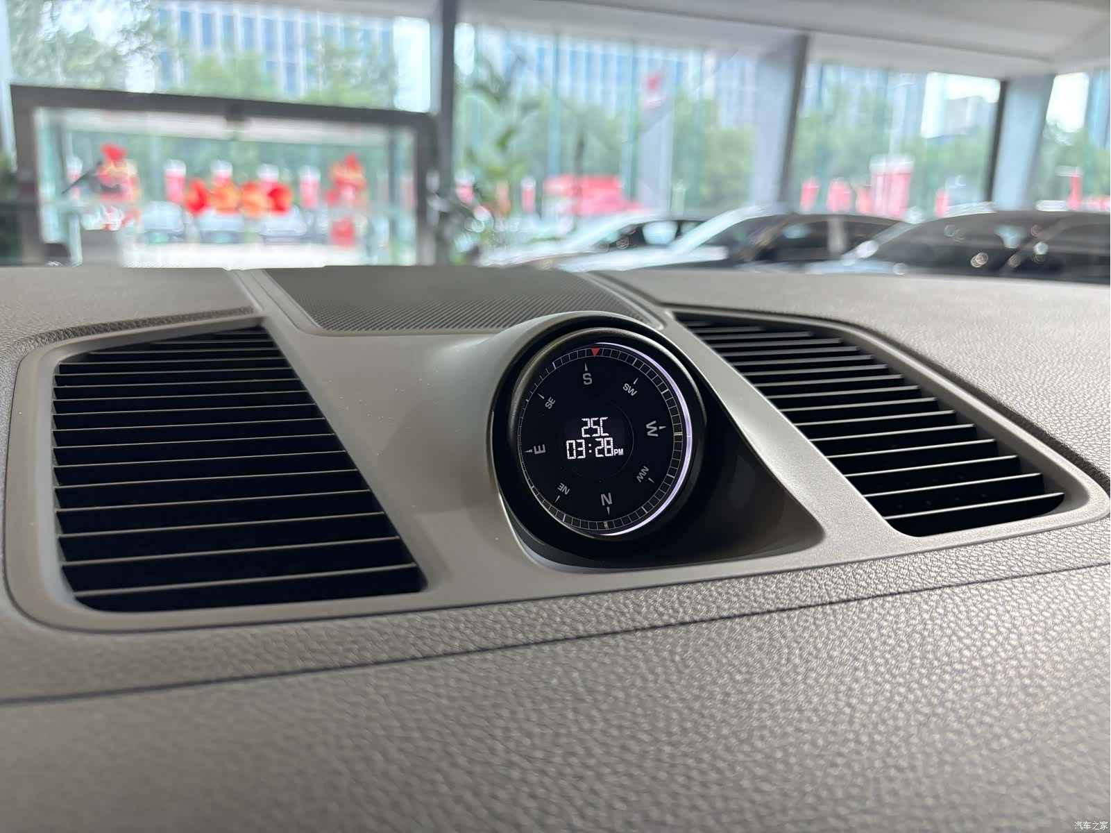 Porsche Cayenne, 2018 8