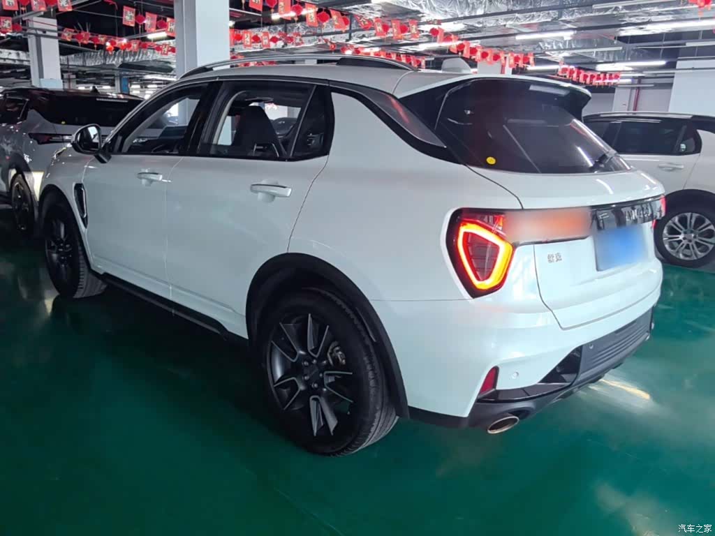Lynk & Co 01, 2022 все фото