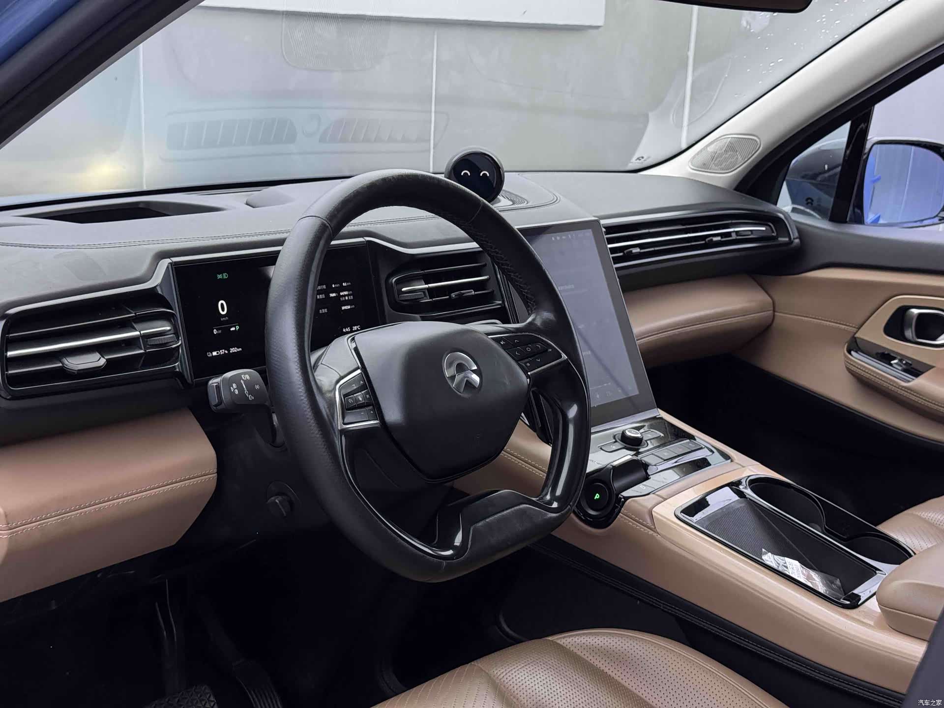 NIO ES8, 2018 12