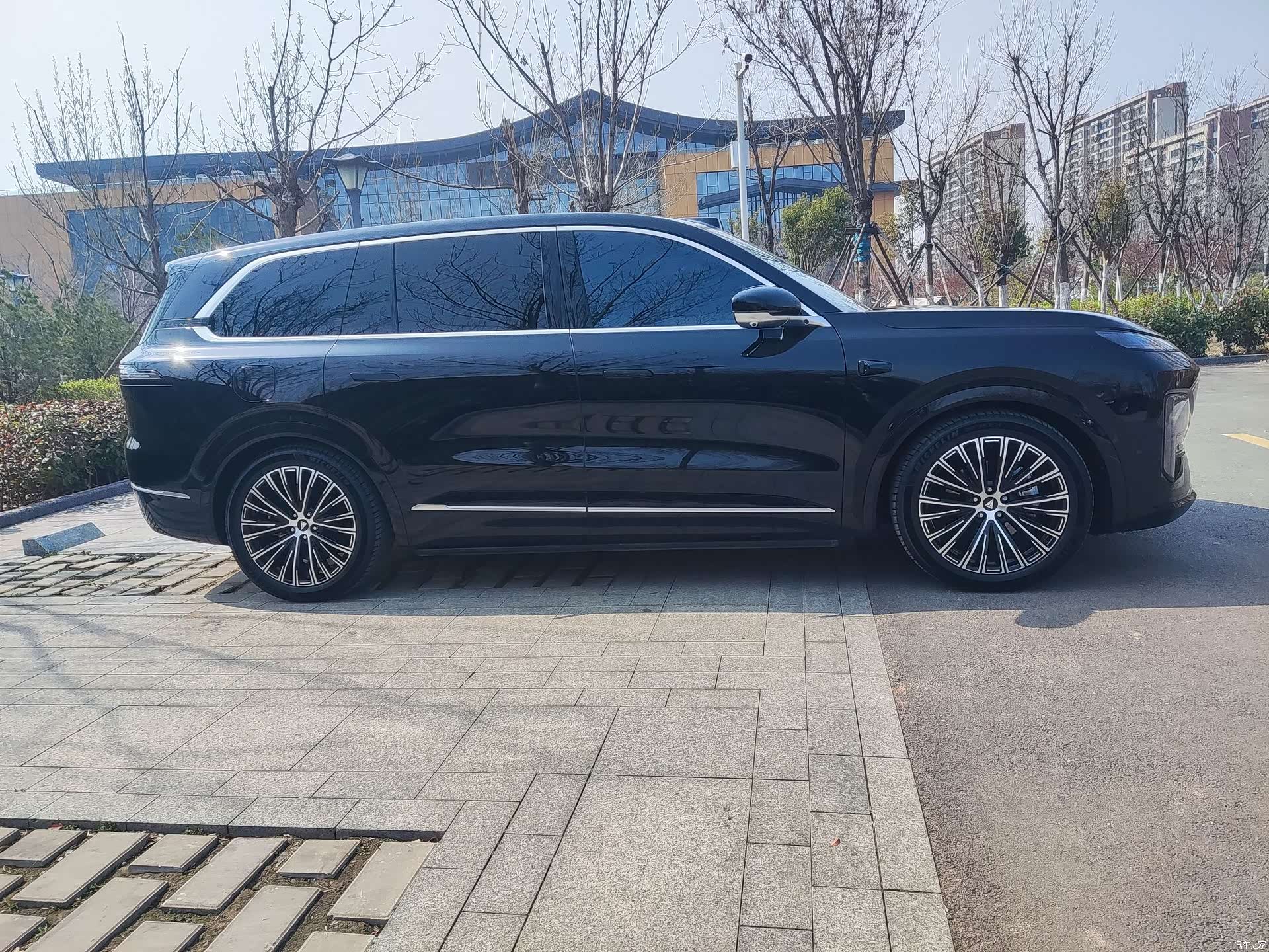 Deepal S09, 2025 17