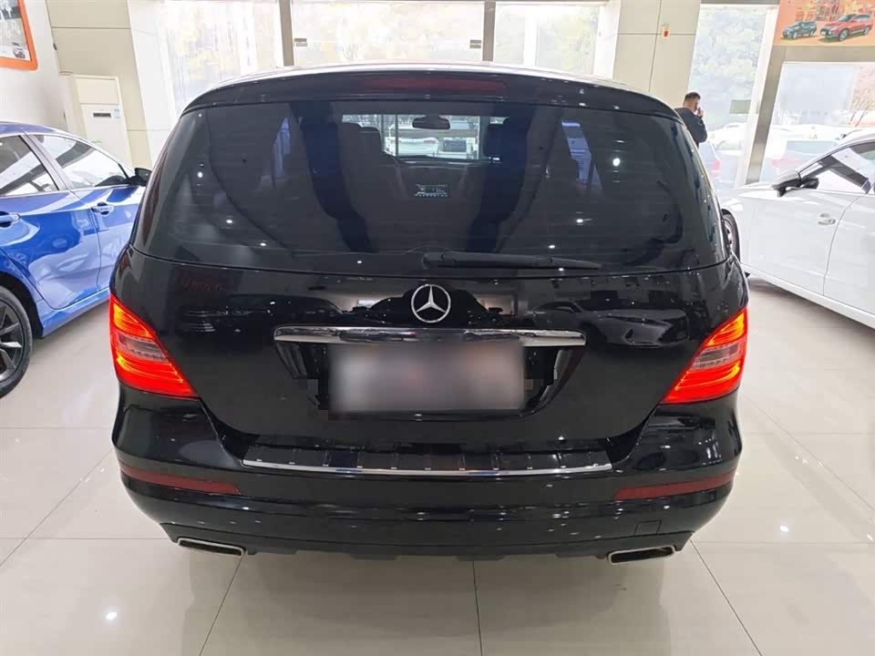 Mercedes-Benz R-class