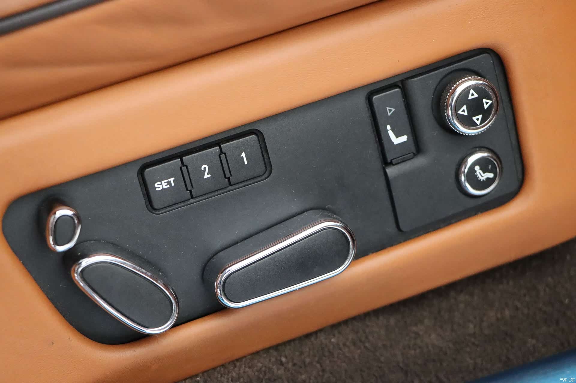 Bentley Flying Spur, 2014 30