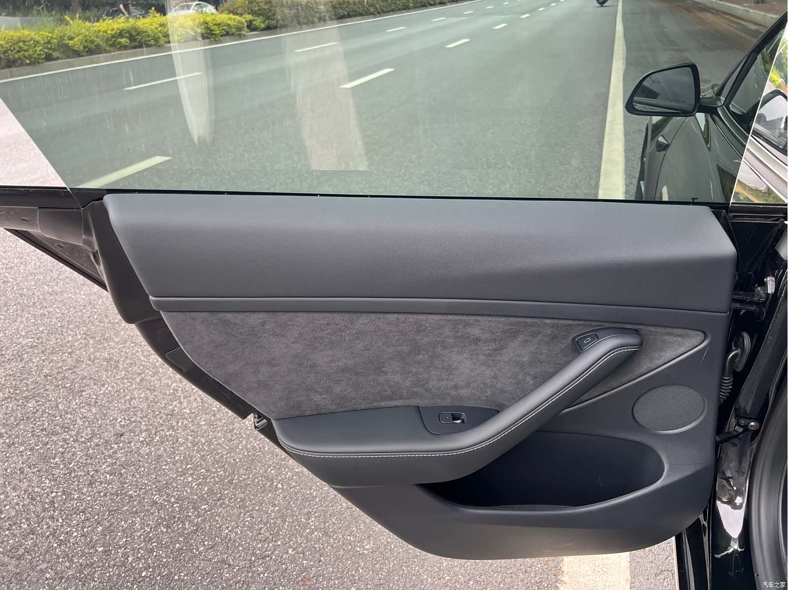 Tesla Model 3, 2023 12