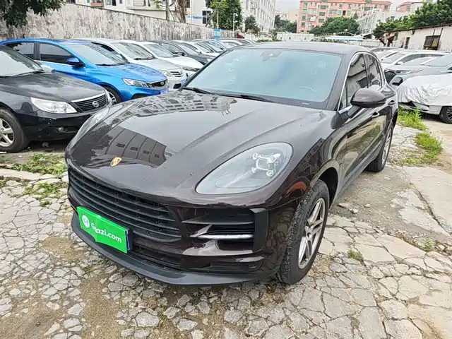 Porsche Macan 2019 — купить из Китая под заказ