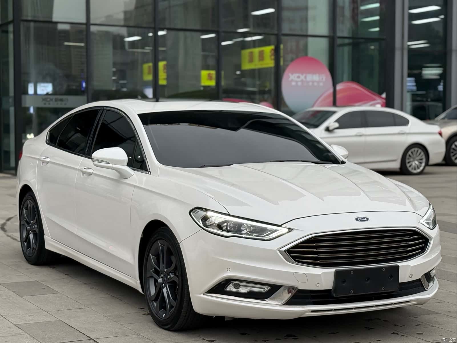 Ford Mondeo, 2018 3